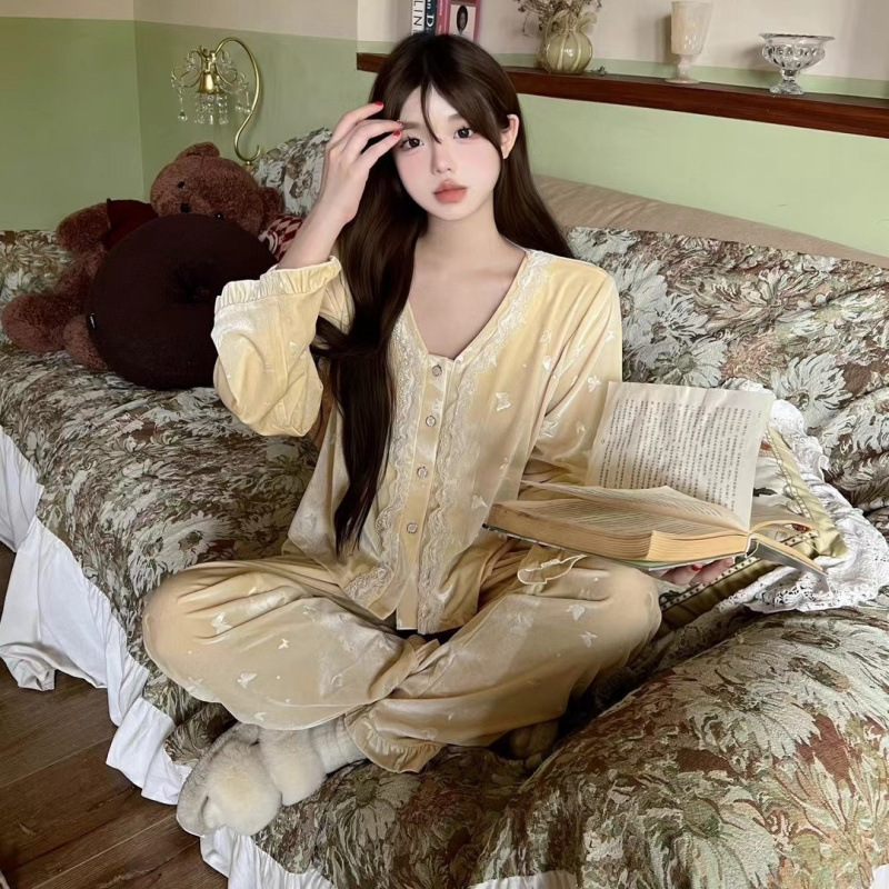Autumn And Winter New Gold Vel - đánh giá và giá Home Fragrance French